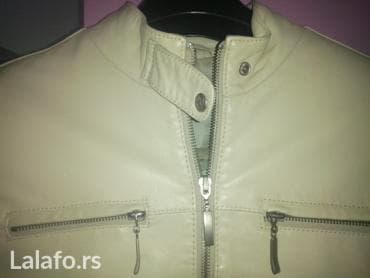 Vel s, sa ruskom kragnom, kraci model. Prava jagnjeca koza