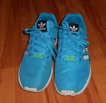 shooter haljine 2023: Adidas, 38.5, color - Light blue — 1