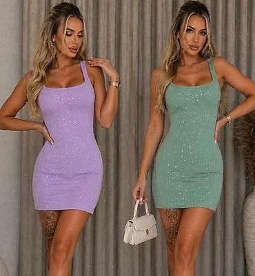 Haljina sa cirkonima
2090 dinara 👜🌀🌀 na lalafo.rs Haljina sa cirkonima
2090 dinara 👜🌀🌀