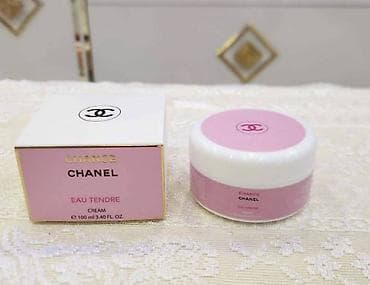 Donji delovi trenerke: Kreme 
pk — 9