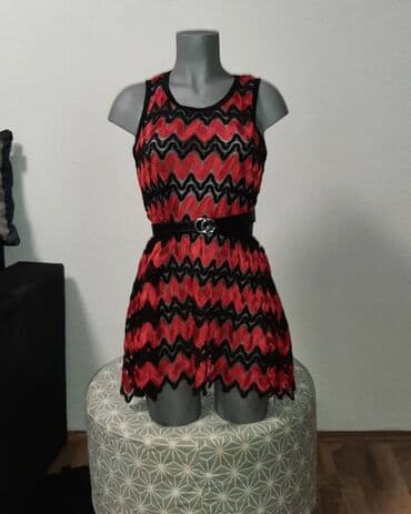 svečane tunike za punije dame: Prelepa majica tunika m l vel — 3