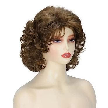 Kancelarijski nameštaj: Perike – 3400 din - Moderne ženske perike u više stilova i dužina — 7