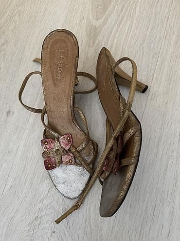 leon sandale 2023: Preudobne — 2