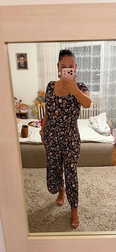 kompleti za maturu: Potpuno ocuvan kombinezon, od gospodje sudije koja preko mene prodaje — 8