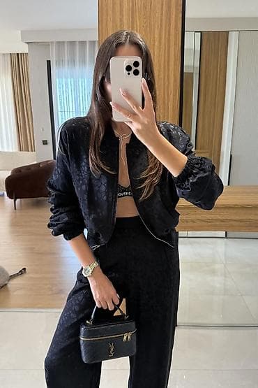 freywille nakit cene: 𝑲𝒍𝒆𝒐𝒑𝒂𝒕𝒓𝒂 𝑺𝒕𝒚𝒍𝒆 ✨

⚜️ Velicine S M L
⚜️ Cena 5200 dinara — 10