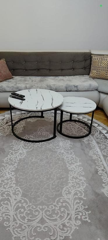 namestaj pice: Elegantni stolovi za trpezariju i dnevnu sobu - Trpezarijski sto — 2