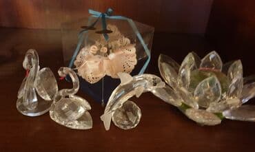Figure: Swarovski figure-
made in italy — 1