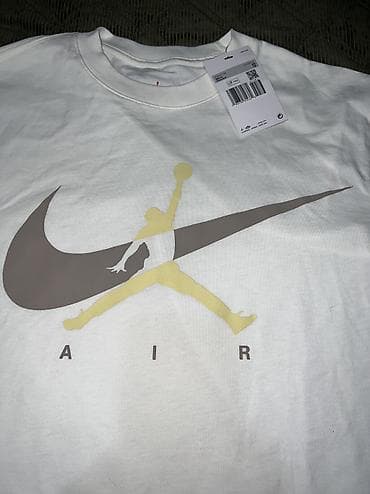 levis majice cena: JORDAN Brooklyn Jumpman T-Shirt vel. XS NOVO
IF3043 133 — 5