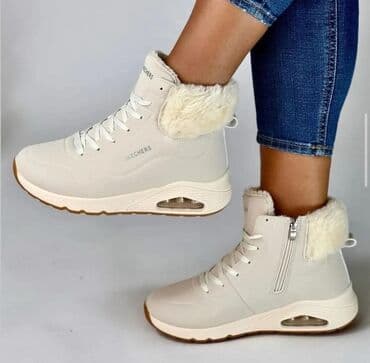 zimska cipela: Duboke skechers 😍 🎨Dostupne boje Velicina 36 do 41 🛒 3,980 din — 1