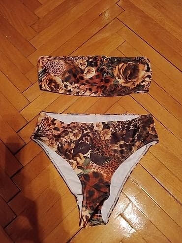 Lepota i nega: Ženski dvodelni kupaći kostim – bandeau top i visok struk - Model — 1