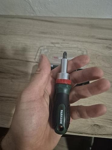 lidl parkside udarni odvijač: Parkside set odvijača sa bitovima u kutiji - Brend: Parkside - Tip — 3