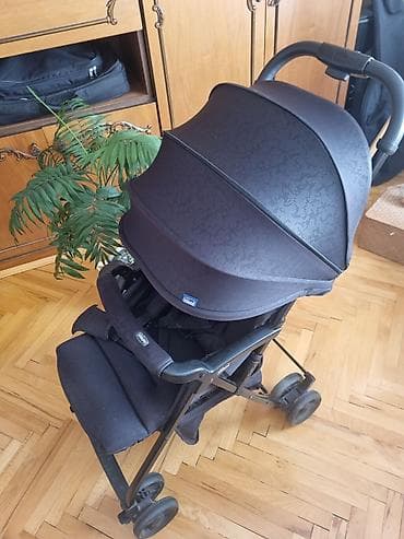 kupujem prodajem polovne decije stvari iz nemacke: Chicco kišobran kolica – kompaktna i lagana,tezine 4kg.Minimalno — 2