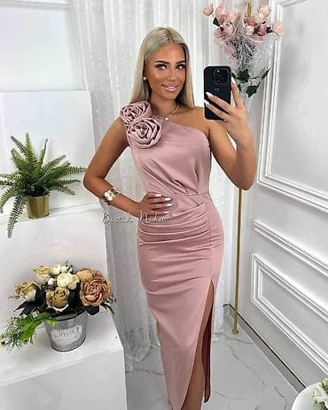 sexy: Svečane i elegantne ženske haljine za posebne prilike. U ponudi su — 10