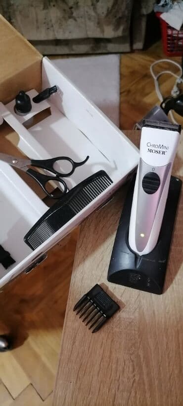 toster mini: Mašinica mala Mozerova na punjač u svojoj kutiji Ima jedan mali — 1