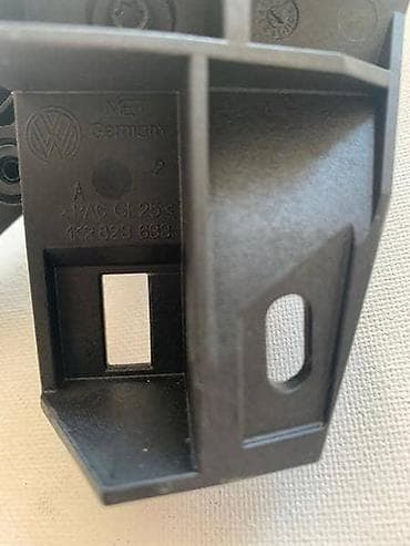 prevoz robe do 3.5 t: RUČICA ZA OTVARANJE HAUBE ZA VOLKSWAGEN GOLF 6 OD 2008. DO 2013. GOD — 3