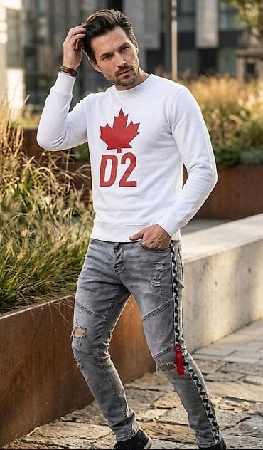 Komplet: Duks i Farmerice. Muški duks sa štampom “D2” i crvenim na lalafo.rs Komplet: Duks i Farmerice. Muški duks sa štampom “D2” i crvenim