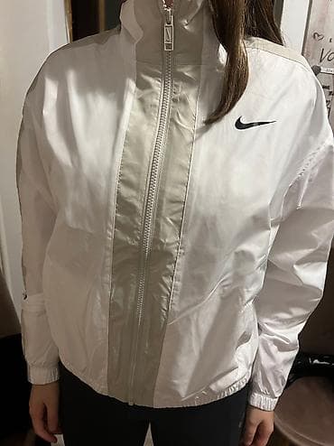 NIKE šuškavac vel.S NOVO