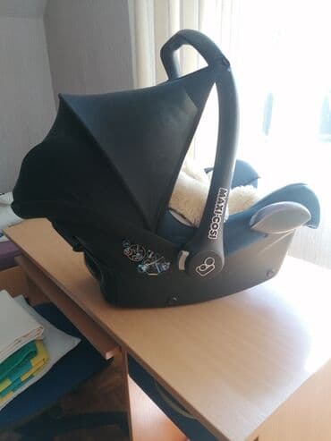 lindex jakne za decu: Auto sediste i nosiljka, marke MAXI - COSI. Za uzrast 13 kg. Made in — 6