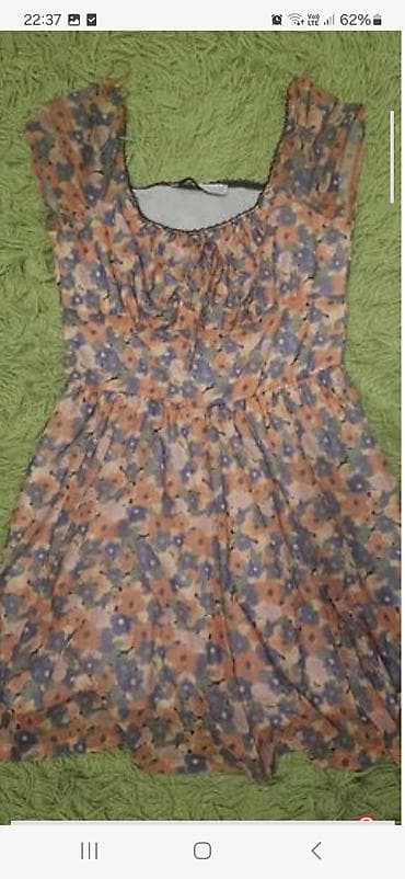 Bershka kombinezon m velicina kao nov na lalafo.rs Bershka kombinezon m velicina kao nov