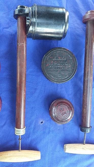 harmonika za levoruke: Crveni bakelit Crni bakelit Vintage bakelit Pumpa za zaprašivanje — 3