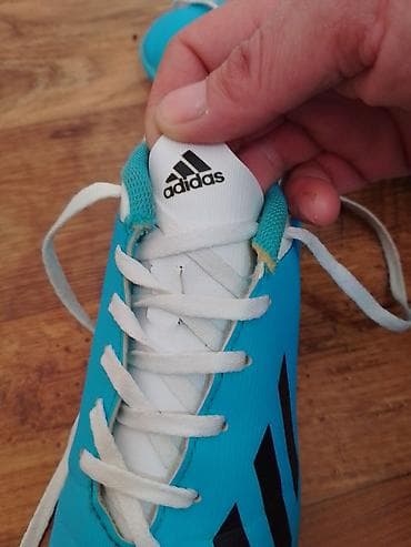 patike n: Patike za fudbal ADIDAS br 36 su u odlicnom stanju sa sitnim tragovima — 8