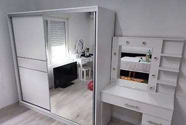 stilski ormar: Klizni plakari Cena za klizni plakar 2m širine, 2.2m visine i 60 — 1