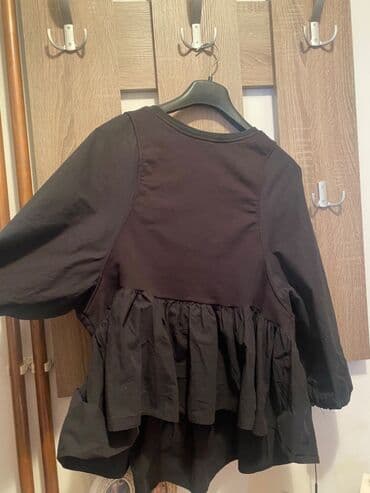 Women's Clothing: Nova bluza akcija 1500 din sve vel — 1