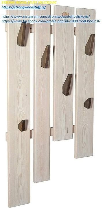 Paintings & Picture frames: Zidni čiviluk izrađen od drveta, idealan za organizaciju prostora u — 1