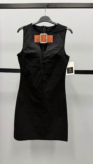 parka model sezonsko: 07. SEZONSKO SNIŽENJE‼️‼️‼️
Haljinica : 1.600 dinara H — 2