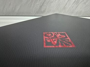 redme pad 2: HP Omen 17 – gejming laptop sa 17,3-inčnim ekranom i crvenim — 9