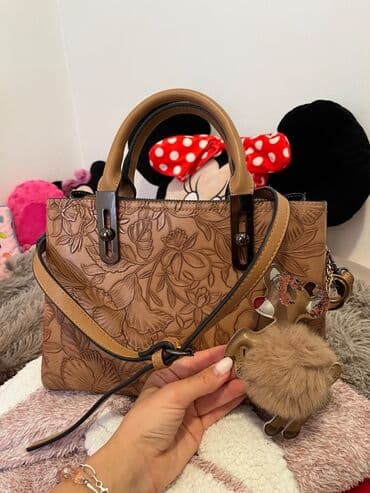 miu miu torbe: Elegant purse, Anekke, Material: Patent leather — 1