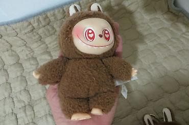 LABUBU cetiri komada potpuno novo, visina 15cm — 4