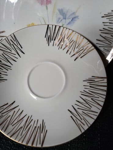 porcelanske solje za caj: Porcelanski vintaz set. Set bez ostecenja,sve na njemu odsjaj od — 7