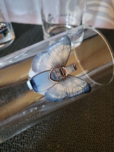 swarovski case za vino cena: Case nove nemacke univerzalne 3 izdanje. Univerzalne case,sve na — 12