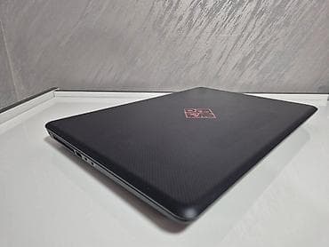 redme pad 2: HP Omen 17 – gejming laptop sa 17,3-inčnim ekranom i crvenim — 7