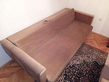 komoda za balkon: Prodajem ocuvan namestaj po povoljnoj ceni. Na prodaju kauci — 10