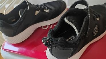 saucony patike iskustva: Skechers dečije patike – crno‑bele - Model sa elastičnim pertlama i — 2