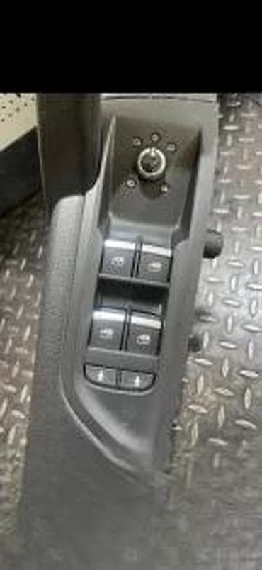 multimedija audi a4 b6: AUDI Q5 80A 2017 PREKIDAC PODITACA STAKLA 4M0959565Q | Audi a3 a4 a5 — 1