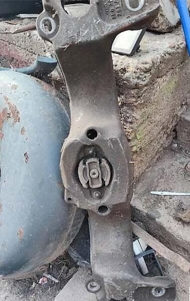NOSAC MENJACA ZA AUDI A4 | audi a4 b7 2.5 tdi nosac menjaca
