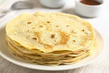 Ravan tiganj za palacinke 28 cm, ne lepi se.
Cena 1450 din