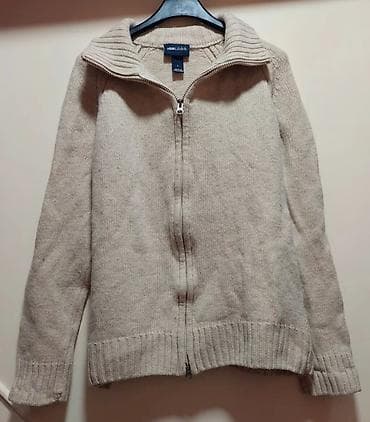 H&M L.O.G.G. pleteni džemper sa rajsferšlusom - Model na lalafo.rs H&M L.O.G.G. pleteni džemper sa rajsferšlusom - Model