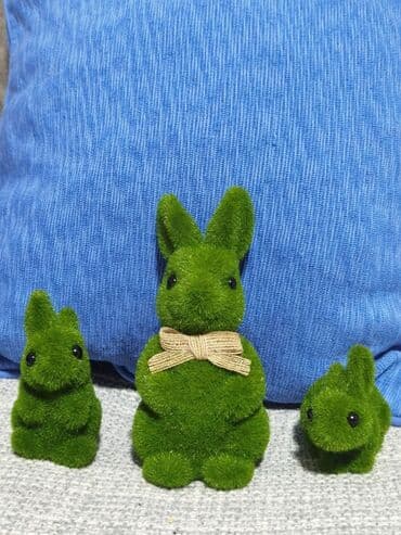 kupujem goblene: Figures set, color - Green, New — 3