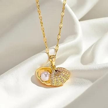 pandorine ogrlice: Zlatna ogrlica sa medaljonom u obliku srca - Dizajn: srcasti medaljon — 9