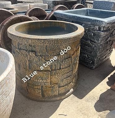 cvece kaliope: Dekorativne saksije/žardinjere od veštačkog kamena – različiti oblici — 1