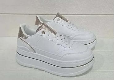 converse patike: 36-41
Cena 3000 din
D🧡 — 3