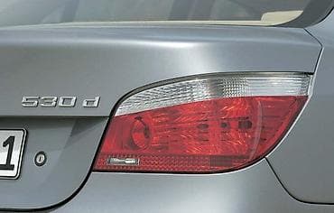 STOP SVETLA ZA BMW SERIJA 5 OD 2003. DO 2010. GOD na lalafo.rs STOP SVETLA ZA BMW SERIJA 5 OD 2003. DO 2010. GOD