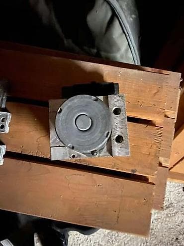 ABS PUMPA ZA MERCEDES BENZ E KLASA, E 200, E 220 . | ABS Pumpa za
