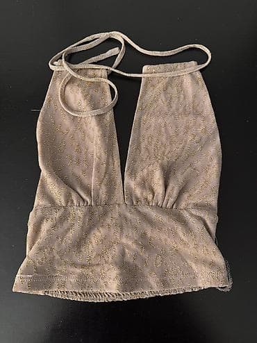 pull and bear sakoi: Top krem boje 
Odgovara xs/s velicini — 1