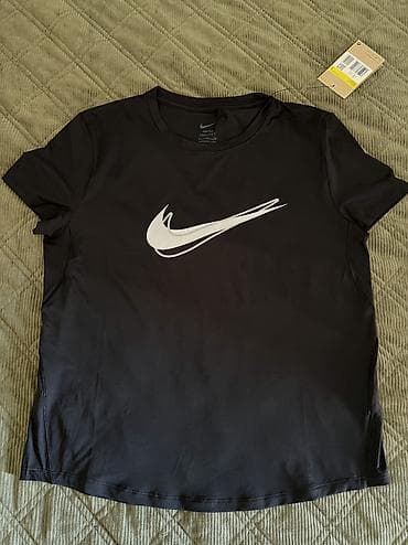 ruske majice: NIKE One Swoosh Dri-FIT Short Sleeve Top vel. S NOVO
HJ — 4