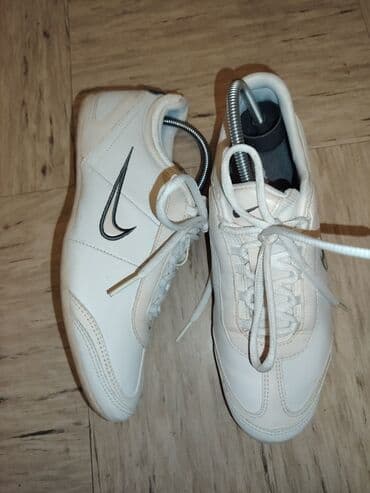 Ženska obuća: Nike, 39, bоја - Bela — 2